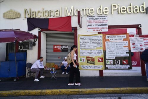 A casi un año y se mantiene la huelga en las sucursales del Nac